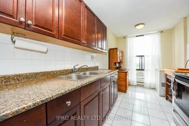 Additional image 6 of 21 Knightsbridge Rd Unit 705