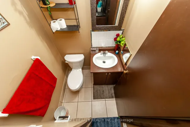 Additional image 9 of 1690 Victoria Park Ave Unit 102