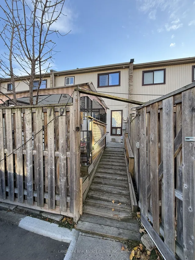 Additional image 33 of 19 Guildford Cres