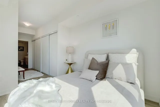 Additional image 18 of 250 Lawrence Ave Unit 607