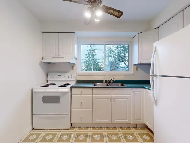 Additional image 13 of 23 Tara Park Cres Unit 23