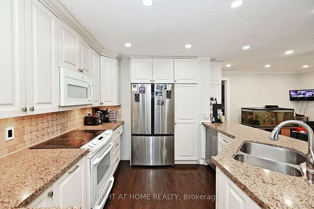 Additional image 39 of 32 Barrington Cres