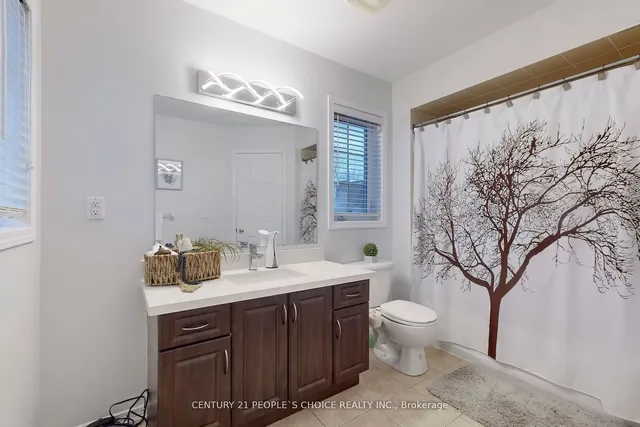 Additional image 22 of 32 Unionville Cres