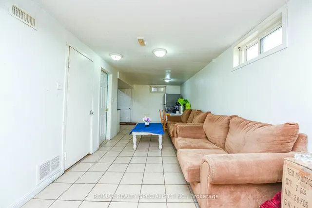 Additional image 24 of 52 Crawford Dr