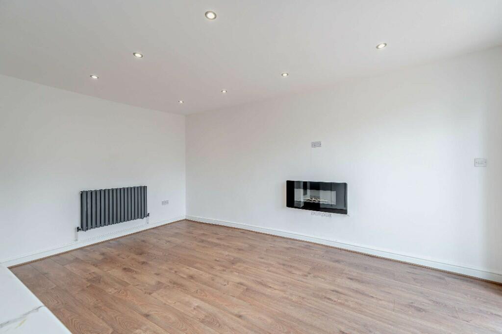 Additional image 17 of Kingsway, Burnley, Lancashire, BB11