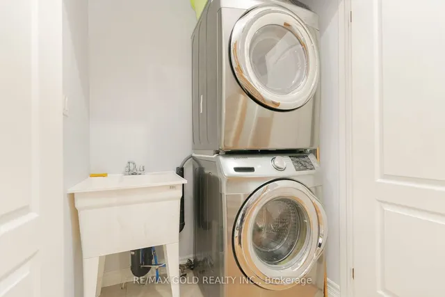 Additional image 21 of 25 Telegraph St