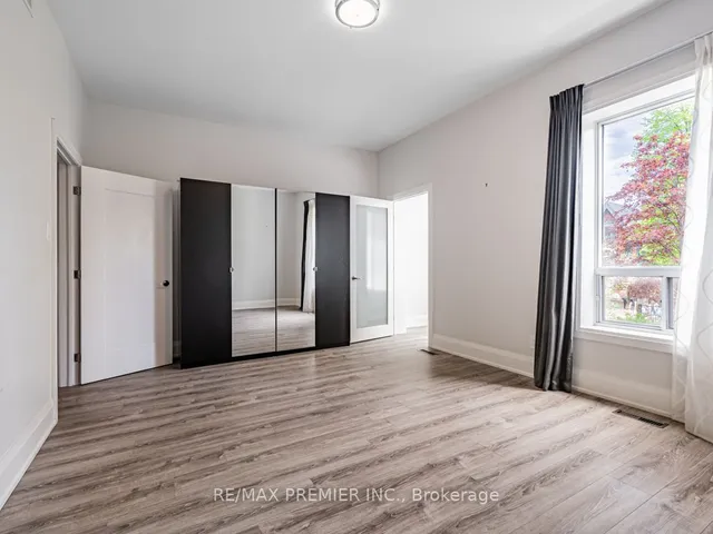 Additional image 19 of 102 Bellevue Ave