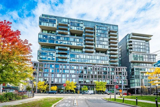 Additional image 13 of 111 Bathurst St Unit 814