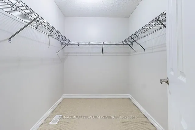 Additional image 24 of 11 SKY HARBOUR Dr