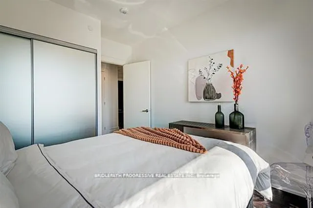 Additional image 28 of 3 Southvale Dr Unit 301