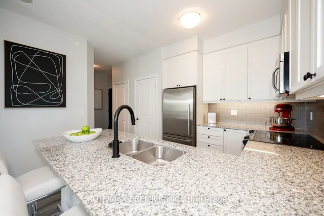 Additional image 12 of 35 Fontenay Crt Unit 902