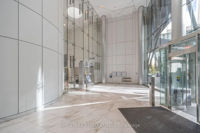 Additional image 20 of 12 York St Unit 5003