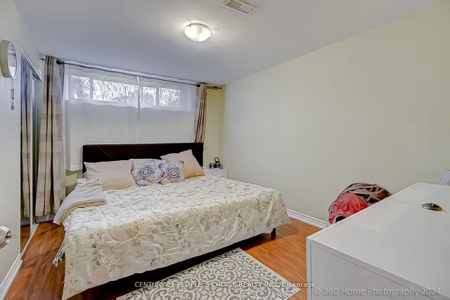 Additional image 17 of 926 Willowdale Ave