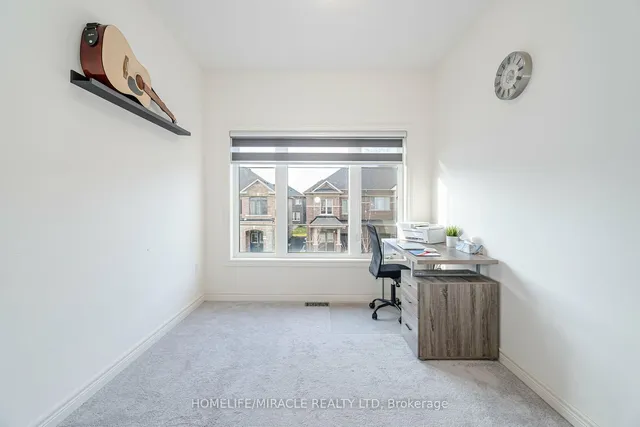 Additional image 30 of 129 Adventura Rd