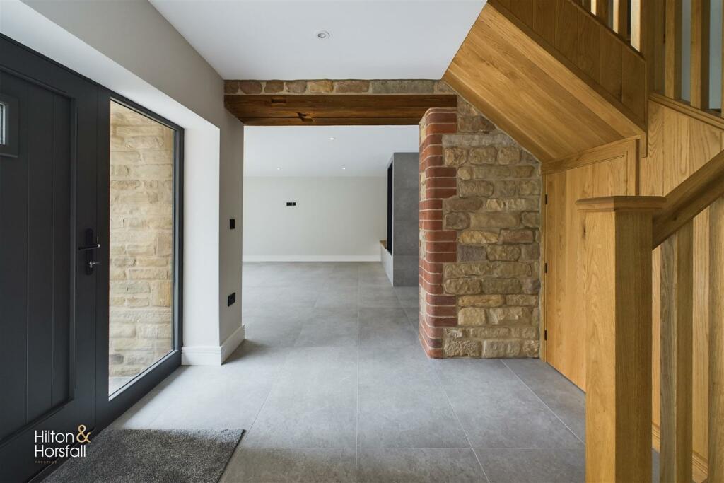 Additional image 36 of Rycroft Dairy, Wheatley Lane Road, Fence