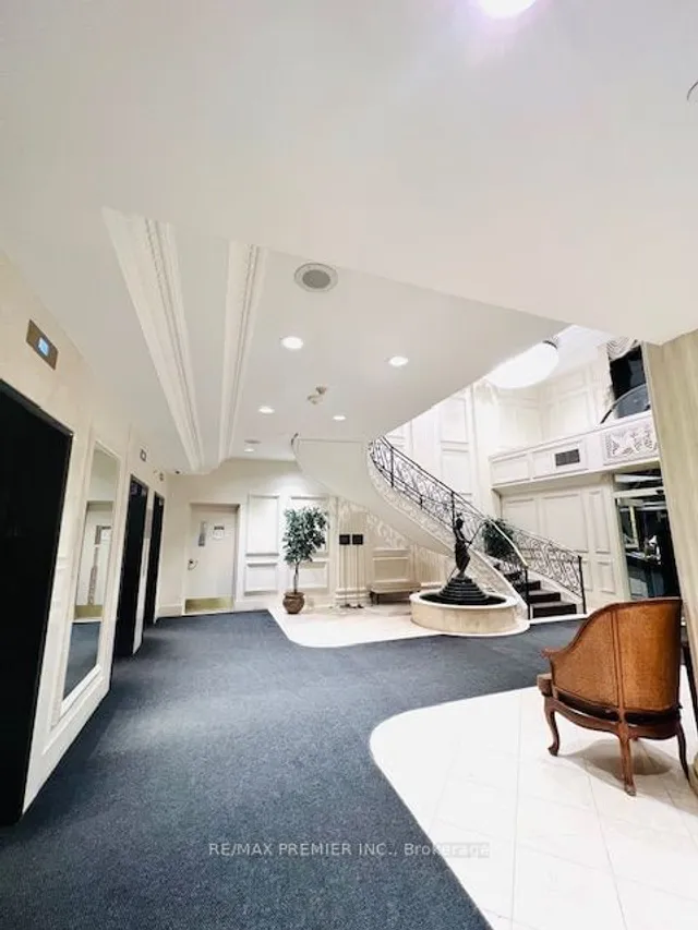 5418 Yonge St Unit 901