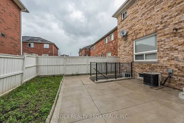 Additional image 32 of 44 Silver Egret Rd