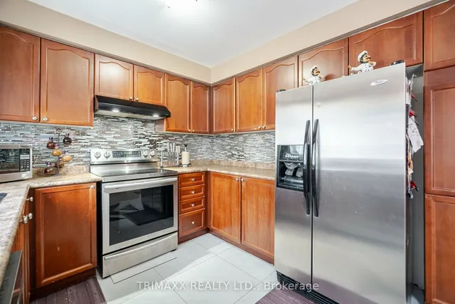 Additional image 16 of 39 Decker Hollow Circ