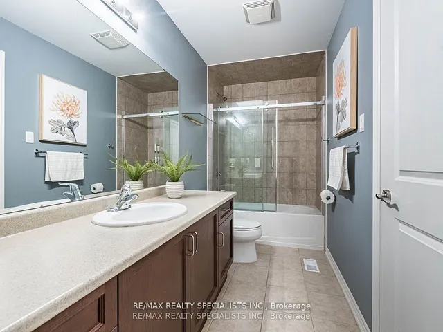 Additional image 29 of 80 Thornbush Blvd