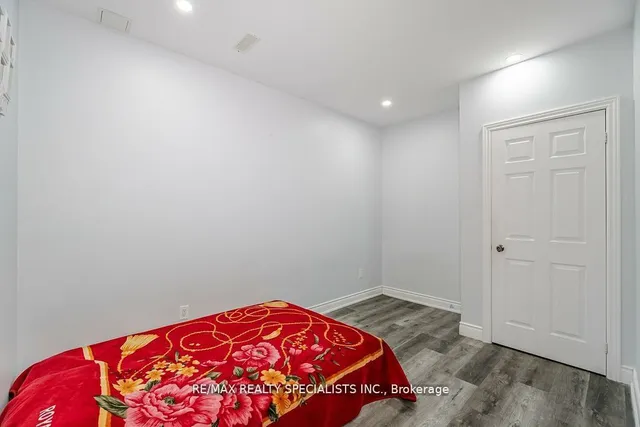 Additional image 29 of 2 Belleville Dr