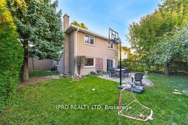 Additional image 36 of 5 Parkend Ave