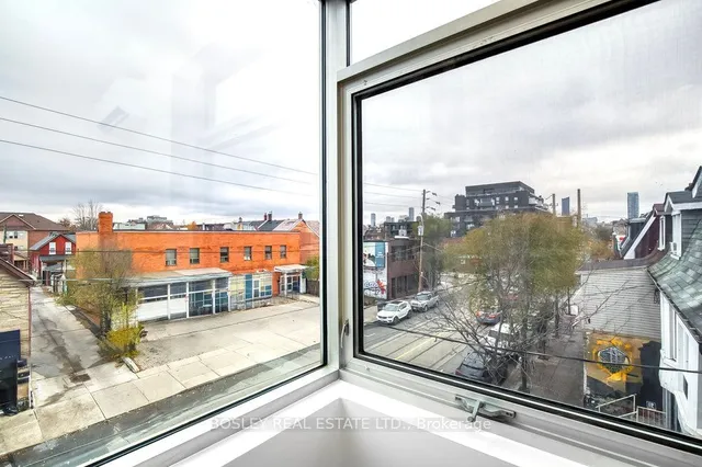 Additional image 11 of 899 Dundas St