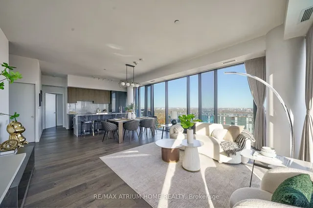 Additional image 10 of 161 Roehampton Ave Unit Ph05