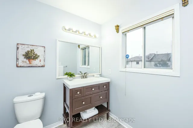 Additional image 20 of 22 Desert Sand Dr