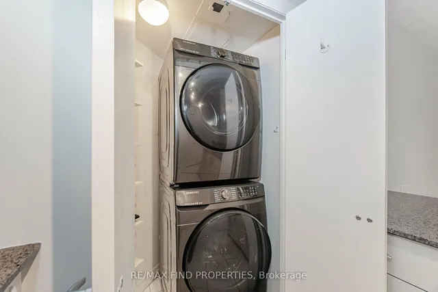 Additional image 24 of 12 Yonge St Unit 1505