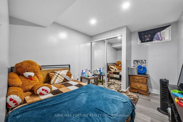 Additional image 22 of 29 Binder Twine Tr