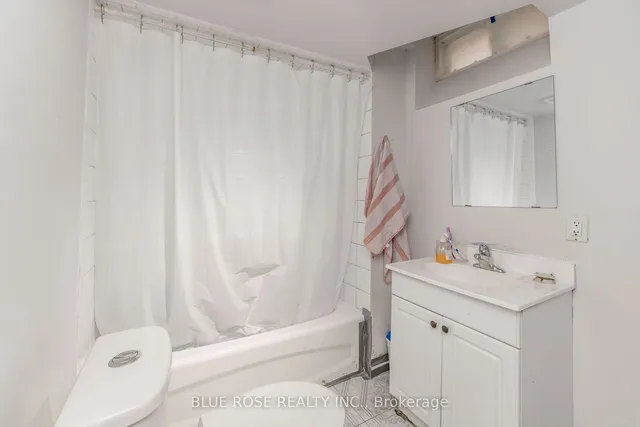 Additional image 30 of 24 Seaside Circ