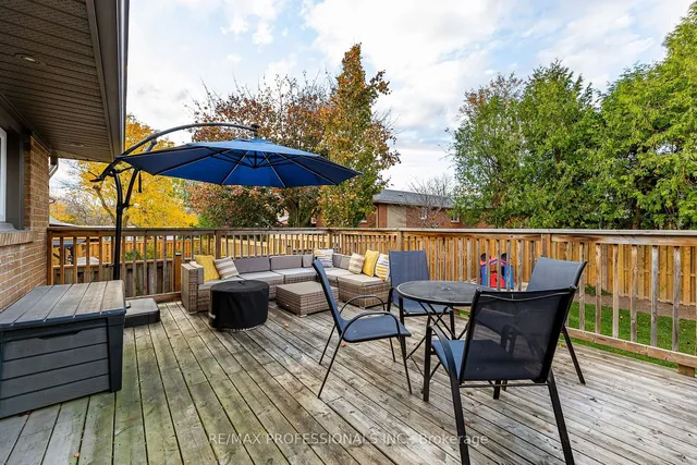 Additional image 30 of 4250 Bloor St