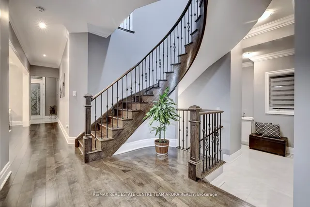 Additional image 16 of 477 Brisdale Dr