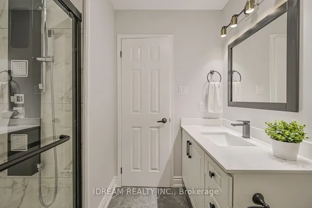 Additional image 21 of 24 Mannel Cres