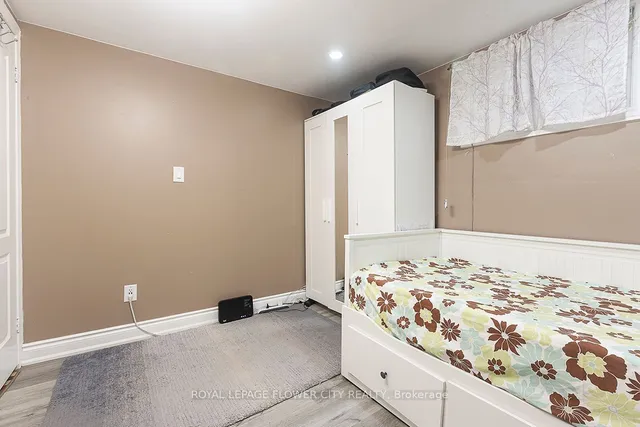 Additional image 14 of 329 Hansen Rd