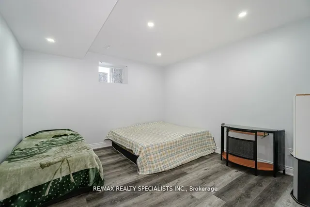 Additional image 30 of 2 Belleville Dr