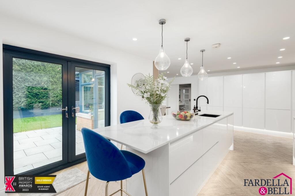 Additional image 6 of Hill Crest Avenue, Burnley, BB10