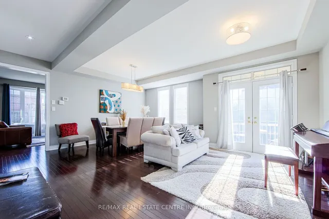 Additional image 35 of 30 Deanston Crt