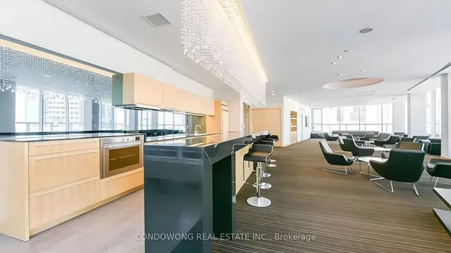 Additional image 24 of 65 Bremner Blvd Unit 3402