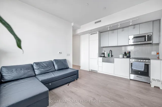 Additional image 9 of 270 Dufferin St Unit PH01