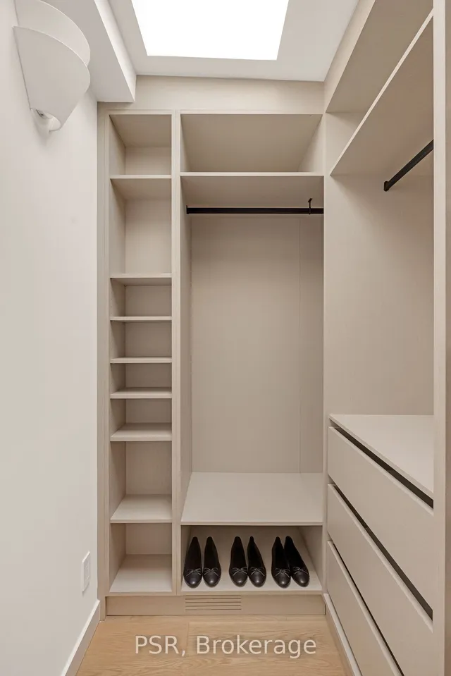 Additional image 21 of 52 Alberta Ave