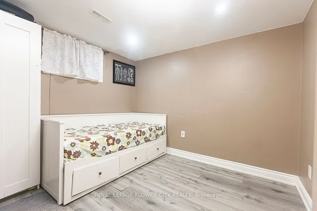 Additional image 13 of 329 Hansen Rd