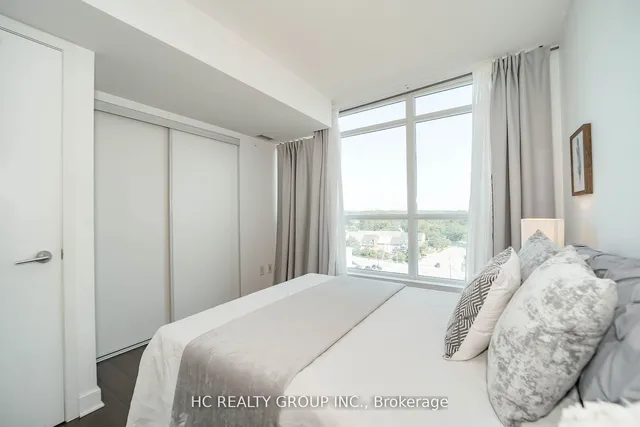 Additional image 25 of 15 Singer Crt Unit 1002