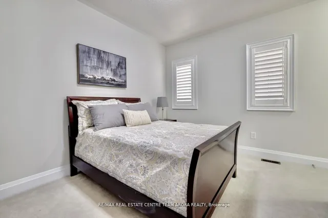 Additional image 35 of 119 Coastline Dr