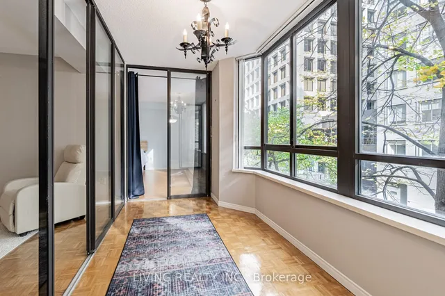 Additional image 19 of 280 Simcoe St Unit 308