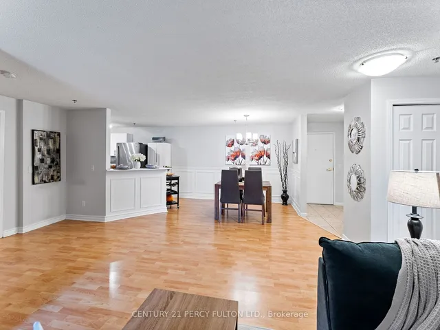 Additional image 9 of 684 Warden Ave Unit 216