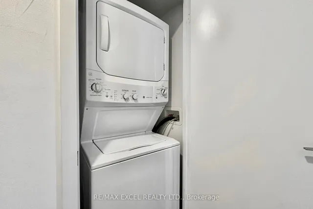 Additional image 19 of 75 St Nicholas St Unit 2403