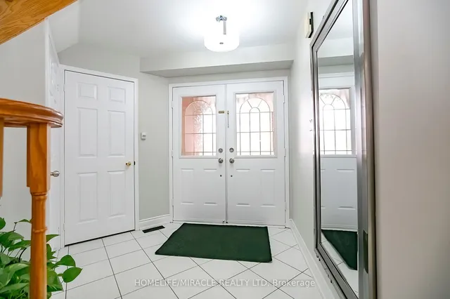 Additional image 4 of 61 LAURAGLEN Cres