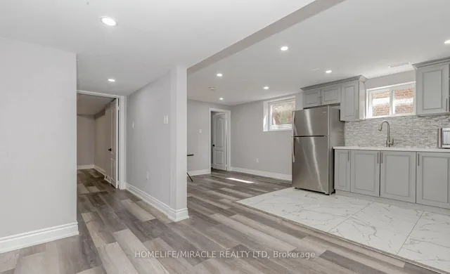 Additional image 32 of 62 Elgin Dr