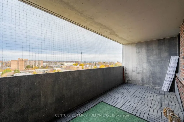 Additional image 30 of 25 Sunrise Ave Unit 1404